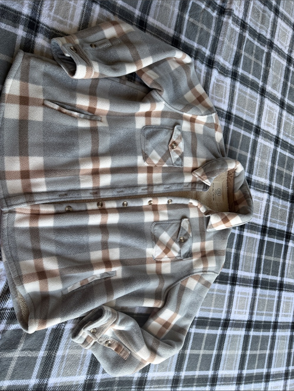 Sage Plaid Fleece Button-Up Jacket in Gray and Tan